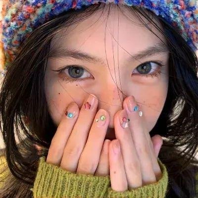 娜姐背后的男人